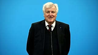Frauenpower gegen Heimatministerium - Nur Männer im Seehofer Team