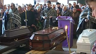 В Кемерове хоронят погибших детей