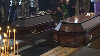 Hundreds attend funeral for three killed in Kemerovo mall fire