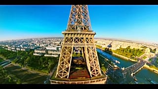 Survoler Paris grâce à la réalité virtuelle