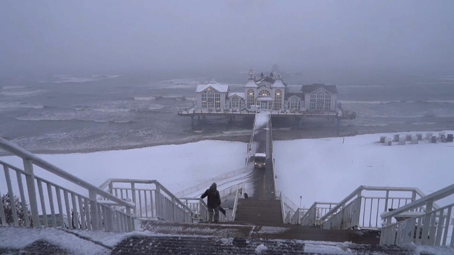 Weiße Ostern: Schnee und Glätte in Norddeutschland