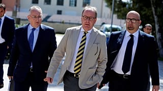 Τί λένε οι Έλληνες φίλαθλοι για το πιθανό ποδοσφαιρικό Grexit