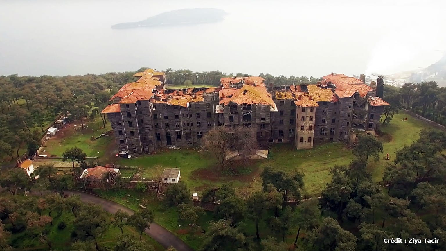 Le plus grand bâtiment en bois d’Europe menacé en Turquie