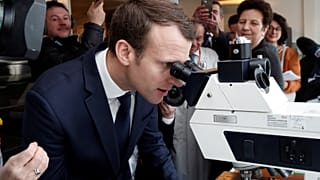 Macron annuncia: "Sostegno francese ai curdi in Siria"