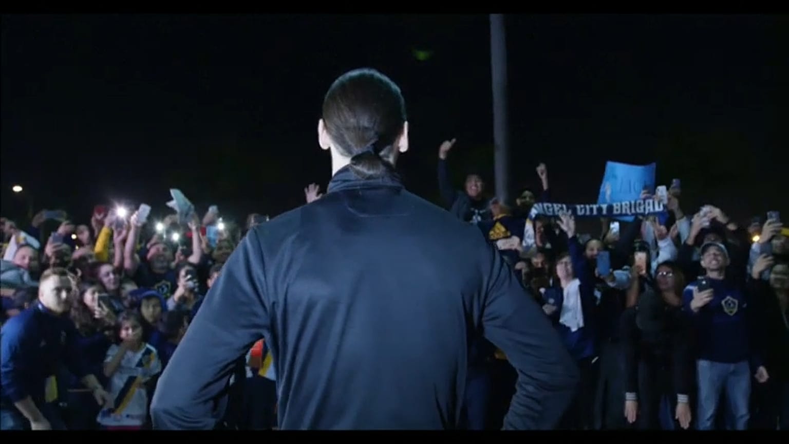 Zlatan Ibrahimovic accueilli comme le messie