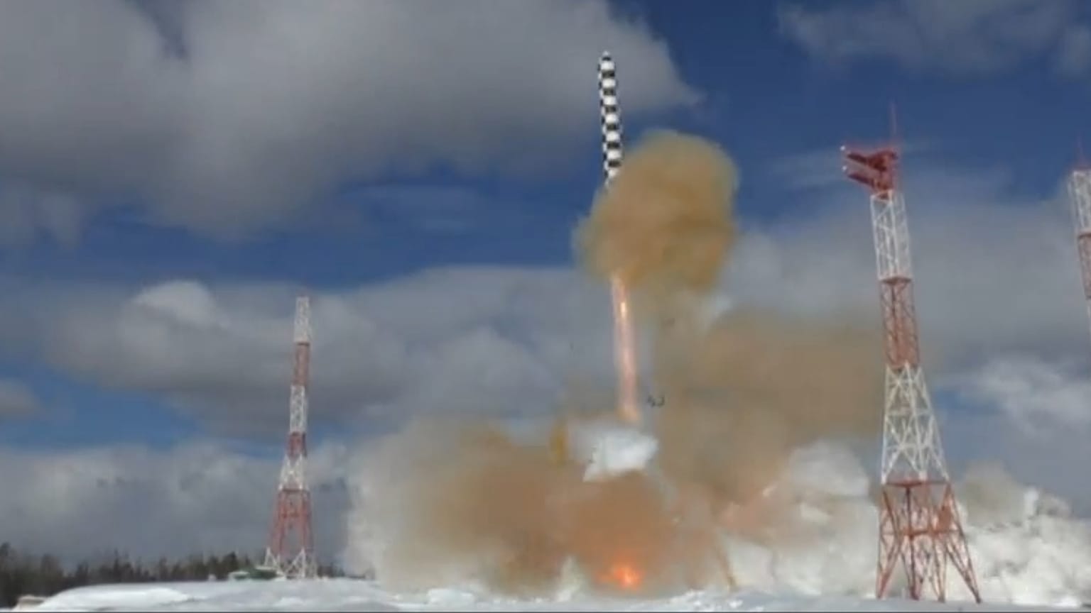 Video: Russland testet neue "Satan"-Interkontinentalrakete 