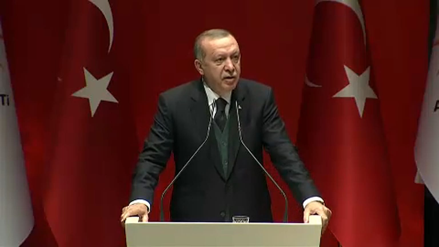 Erdogan szigorú válasza Macronnak