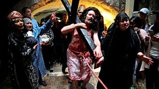 Reconstituição dos últimos passos de Cristo na Cidade Velha de Jerusalém