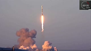 Falcon 9 с десятью спутниками стартовал с космодрома Ванденберг