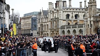 El 'particular' último adiós de Cambridge a Stephen Hawking