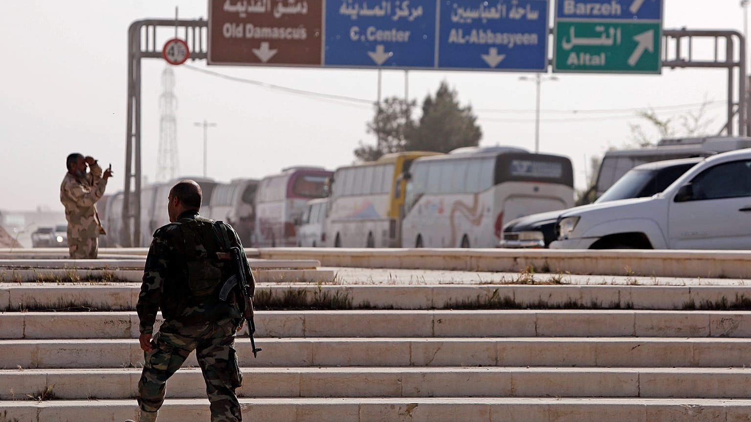 95% من الغوطة الشرقية في قبضة الجيش السوري وتوعّدٌ بمواصلة القتال حتى إخراج آخر مسلح
