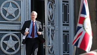 Crise diplomática entre Rússia e Reino Unido agrava-se