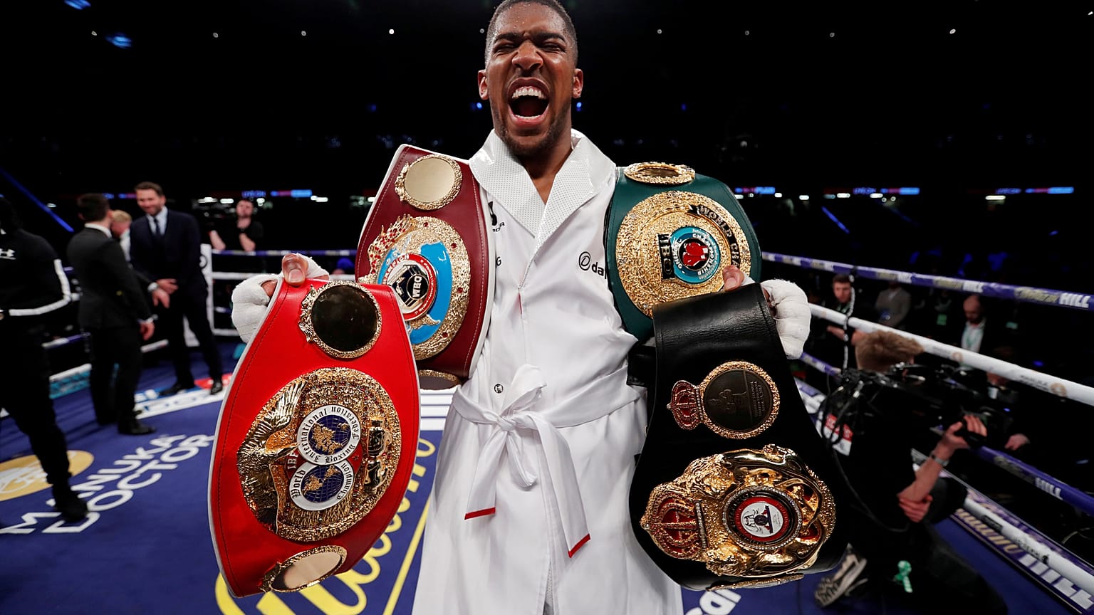 Anthony Joshua conquista 4° cinturão