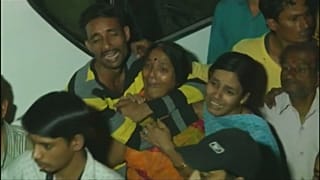 India: collassa un edificio in condizioni fatiscenti, almeno 10 morti
