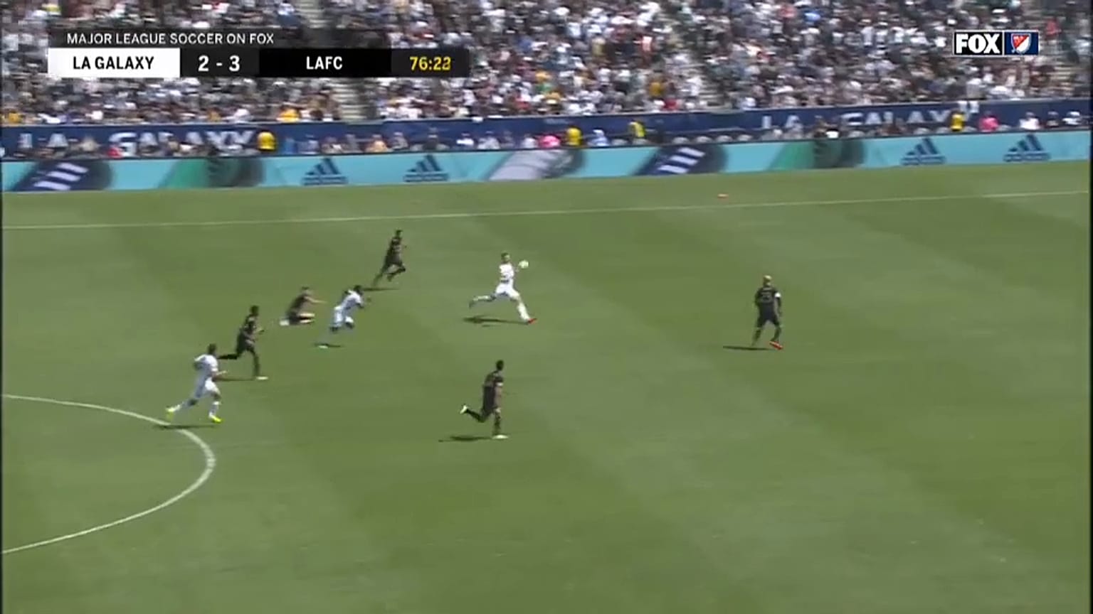 Major League Soccer: Ibrahimovic, esordio con eurogol
