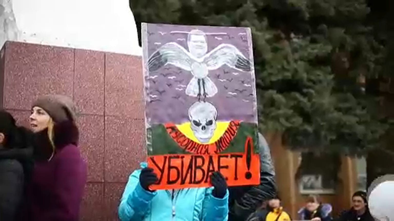 Mérgező szeméthegy Moszkva közelében