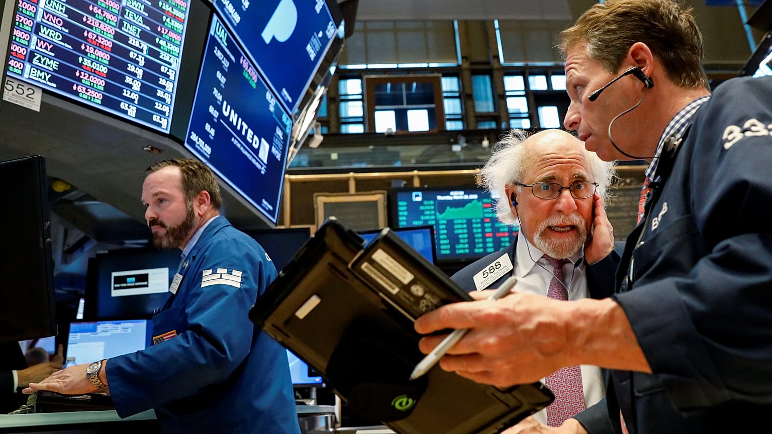 Asian technology stocks slide following US markets drop