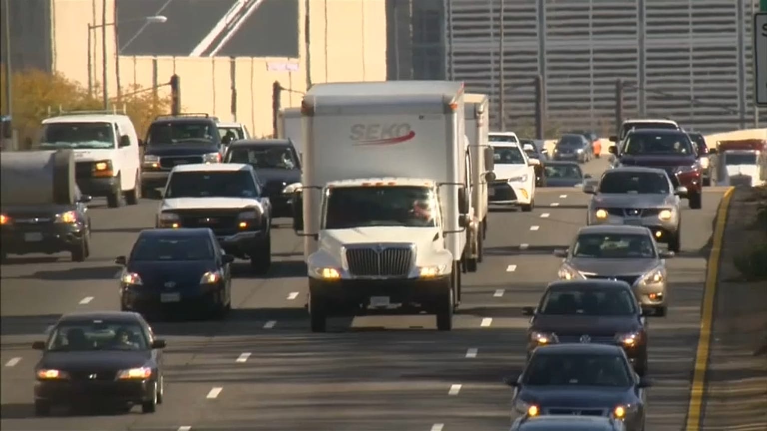 Trump abaisse les normes anti-pollution des voitures