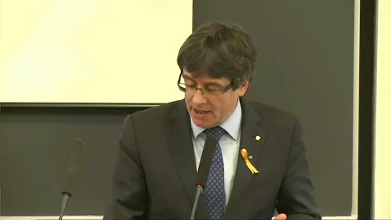 Puigdemont Spanyolországnak való kiadatását támogatják német ügyészek