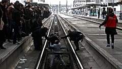 La France en grève, déjà sur les nerfs