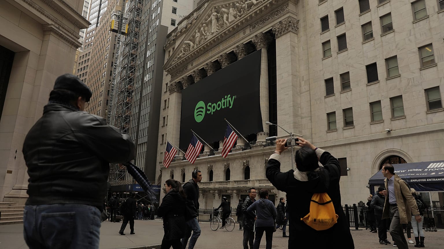 Ασυνήθιστη είσοδο κάνει η Spotify στη Wall Street