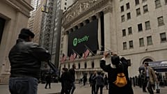 Ασυνήθιστη είσοδο κάνει η Spotify στη Wall Street
