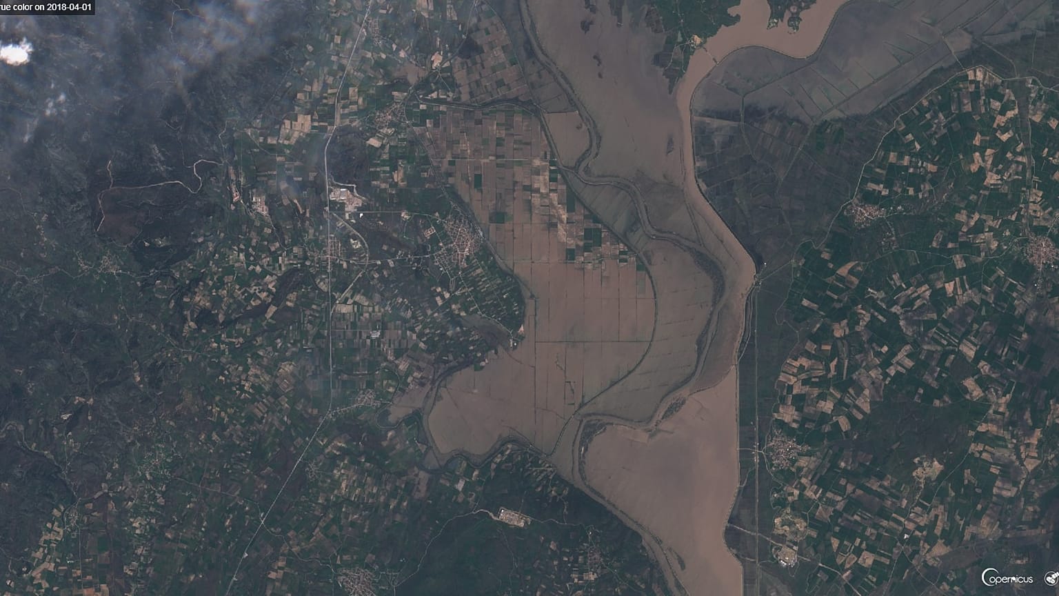 Watch how the Evros river floods parts of Greece and Turkey