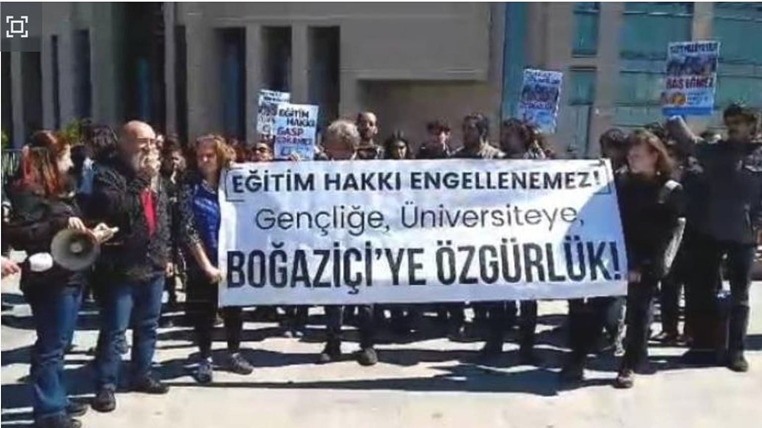Boğaziçili 9 öğrenci tutuklandı