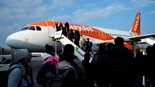 Újra zavartalan a légiközlekedés