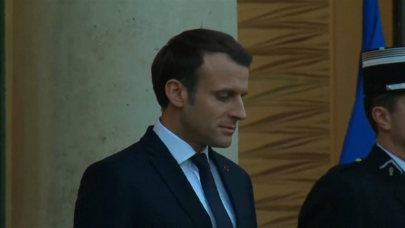 Caracas rappelle Paris à l'ordre 