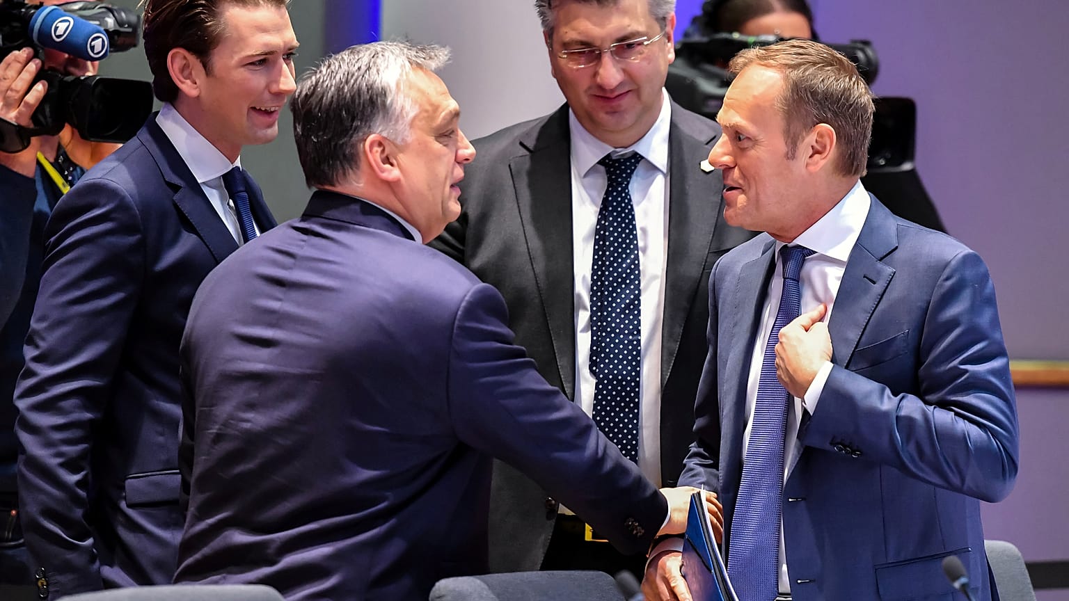 ЕС о Венгрии, Венгрия о ЕС
