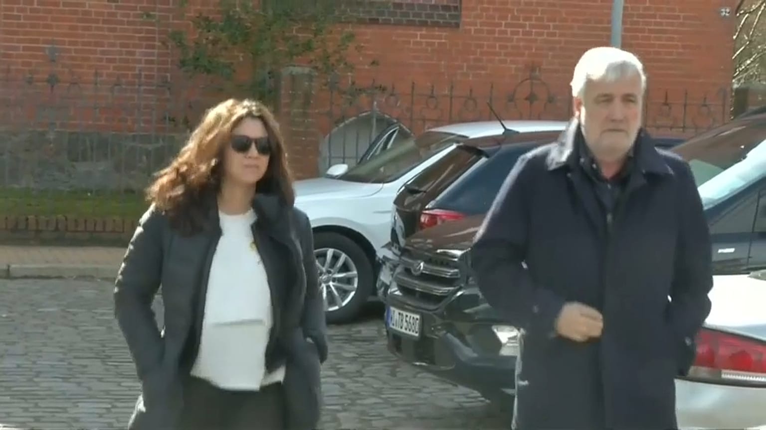 Puigdemont recibe el apoyo de los suyos