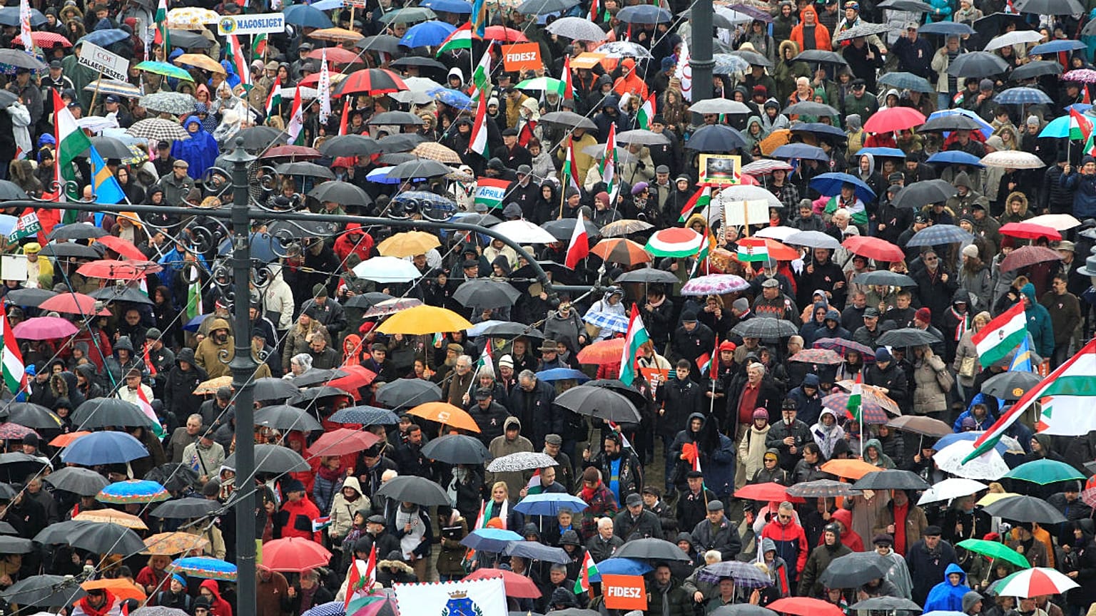 A felmérések csak a Fidesz győzelmében biztosak