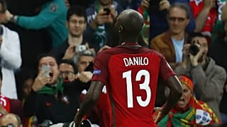 Médio do FC Porto é operado esta quinta-feira ao tendão de Aquiles