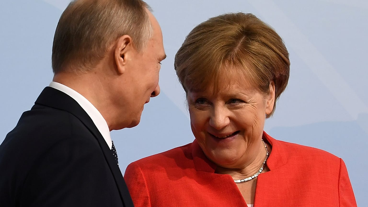 In Germania la Deutsche Post avrebbe fornito dati sensibili alla Merkel