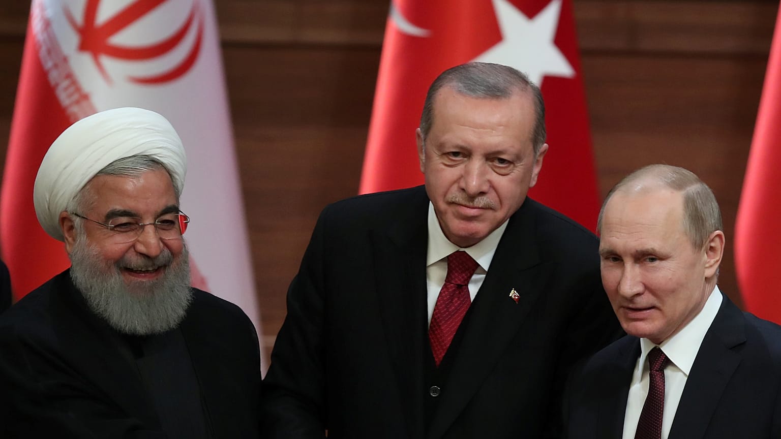 Turquia, Rússia e Irão defendem conversações de Astana 