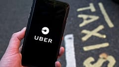 H Uber αναστέλλει την βασική της δραστηριότητα στην Ελλάδα