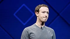 Zuckerberg cerca di salvare la faccia