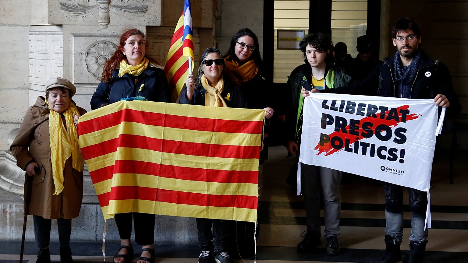 Justiça alemã concorda em libertar Carles Puigdemont 