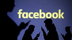 Users would have to pay to opt out of all Facebook ads, Sandberg says