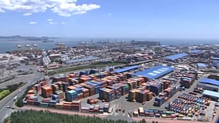 Trump ameaça China com novas taxas aduaneiras