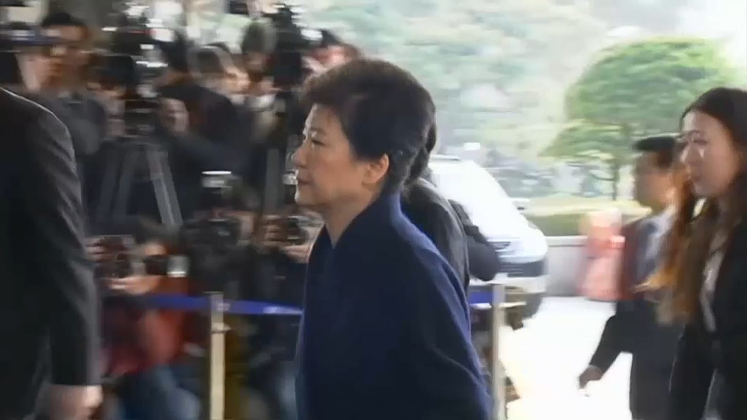 Südkorea: 24 Jahre Haft für Ex-Präsidentin Park 