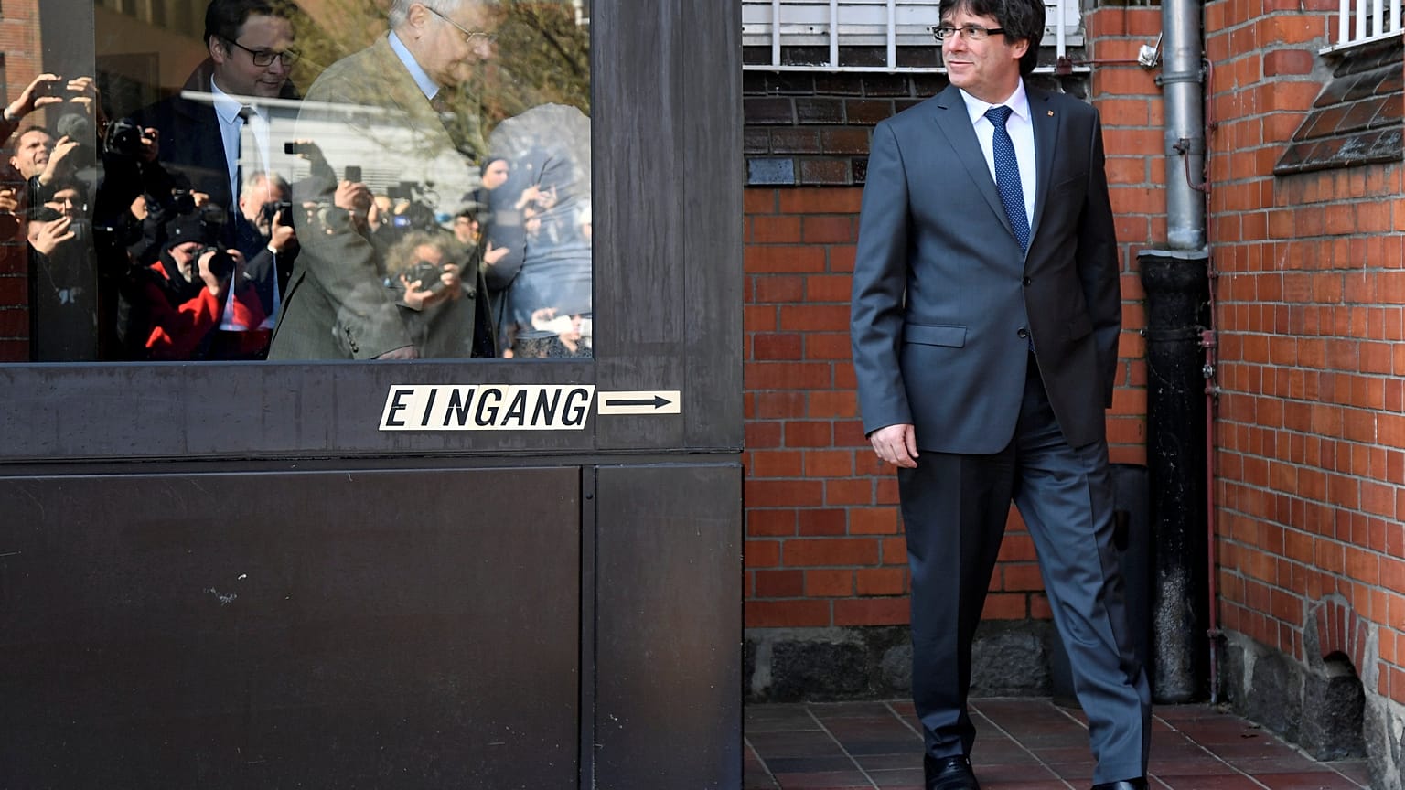 Puigdemont : "Les prisonniers politiques sont une honte pour l'Europe"