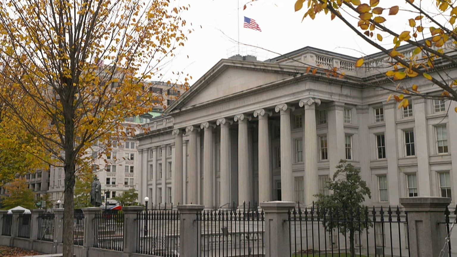 США ввели санкции против российских олигархов