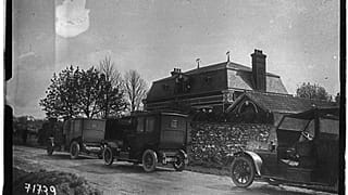 Perquisitions dans la maison de Landru en avril 1919