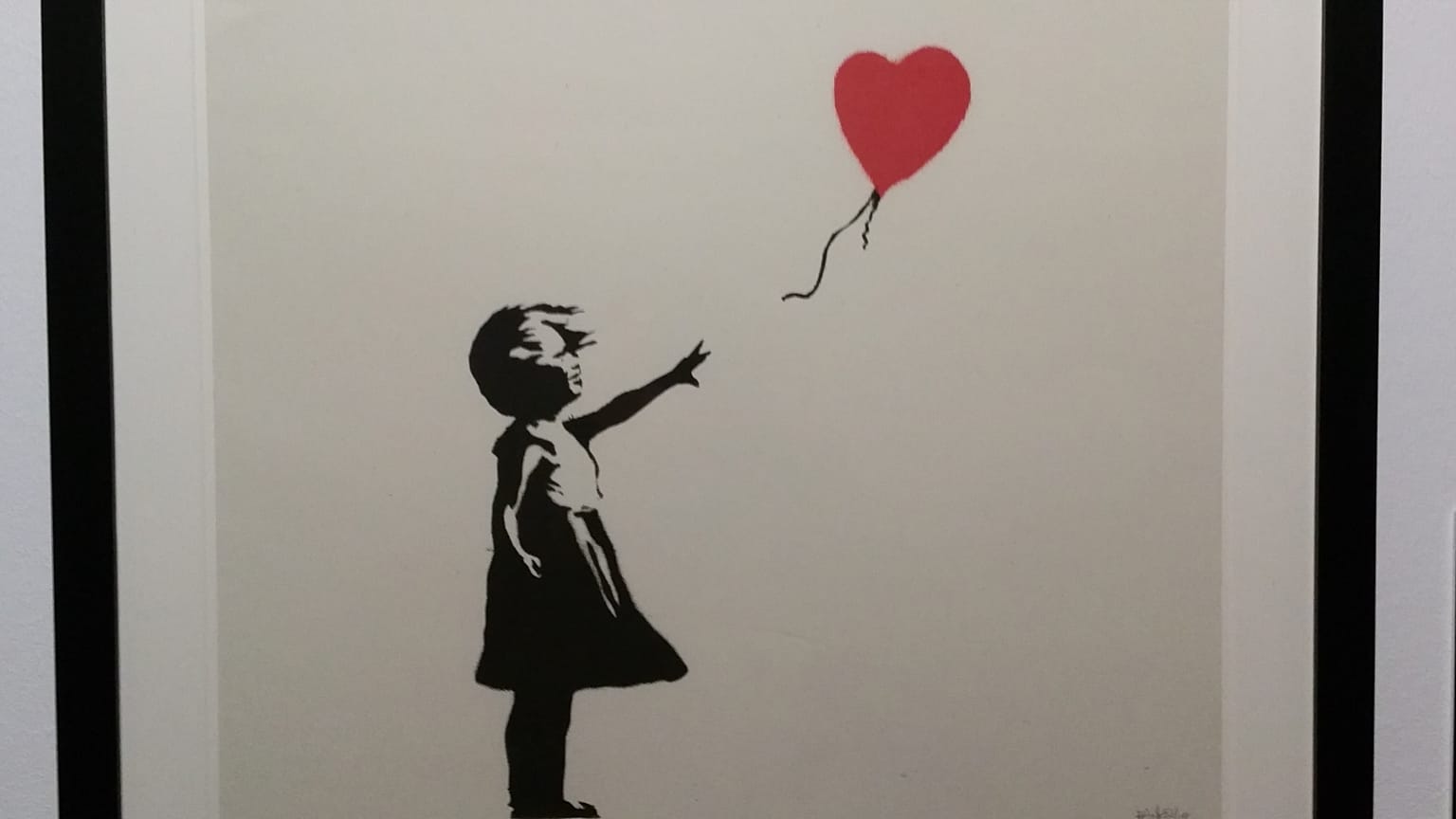 Banksy im Bikini Berlin