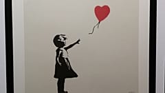 Banksy im Bikini Berlin