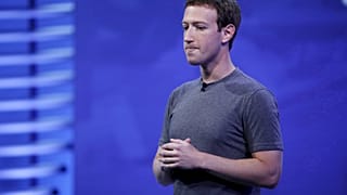 Facebook suspends Canadian data analytics firm over data scandal