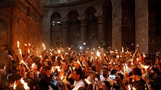 Η Αφή του Αγίου Φωτός στον Ιερό Ναό της Αναστάσεως