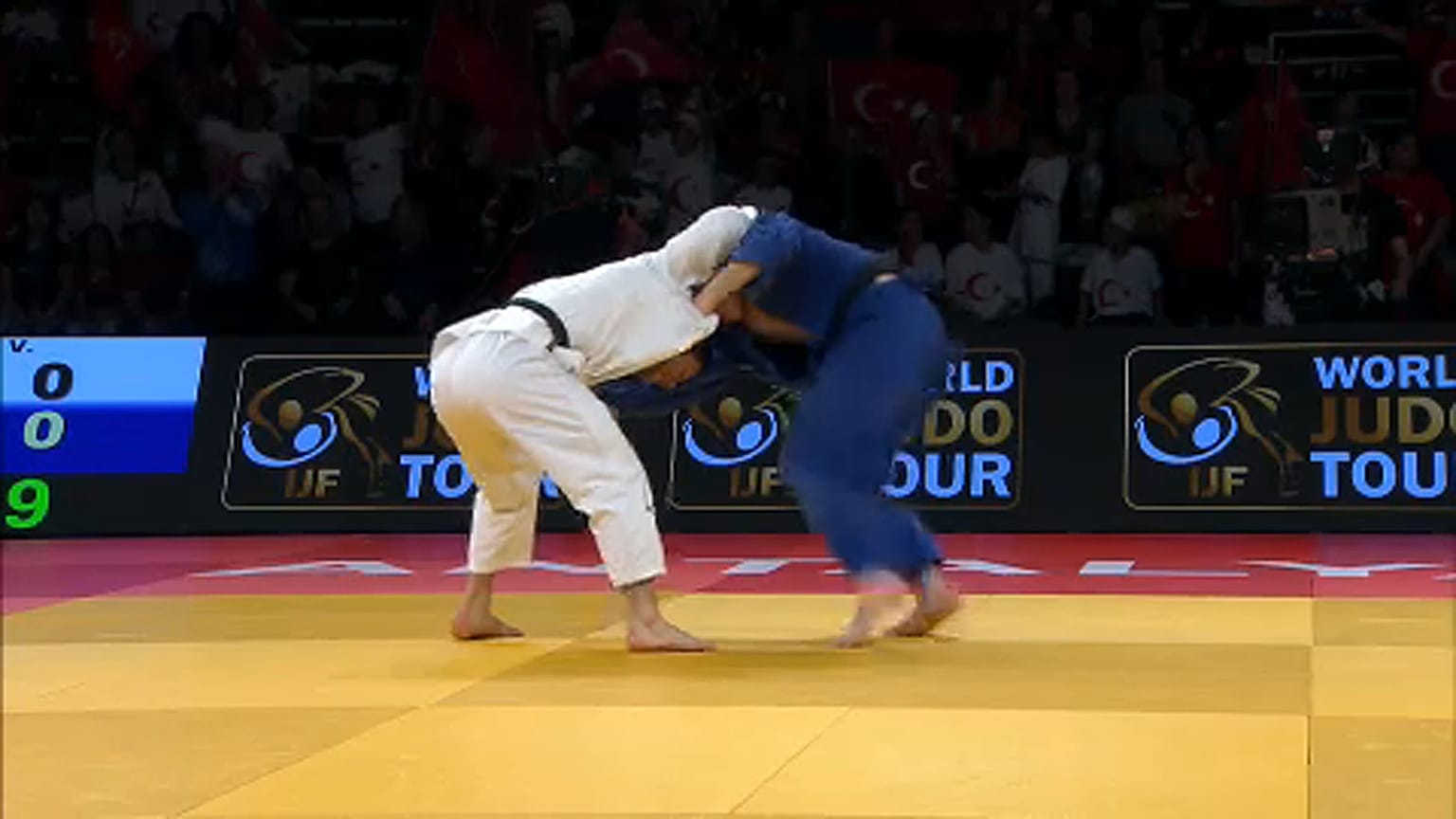 Újabb magyar helyezések a törökországi cselgáncs Grand Prix-n